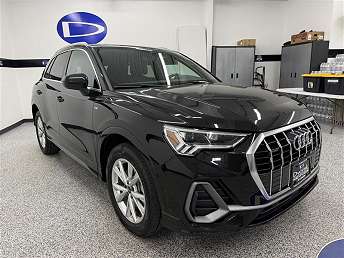 2023 Audi Q3 Premium 