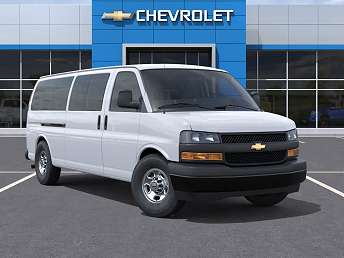 2025 Chevrolet Express 3500 