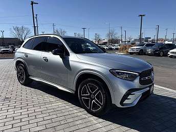 2026 Mercedes-Benz GLC 300 