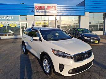 2019 Kia Sorento S 