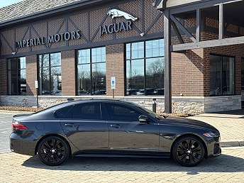 2022 Jaguar XF R-Dynamic SE 