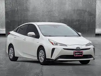 2019 Toyota Prius LE