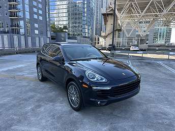2016 Porsche Cayenne S 