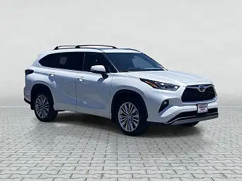 New 2025 Toyota Highlander Platinum