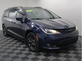 2019 Chrysler Pacifica Touring-L Plus