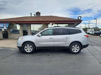 2010 Chevrolet Traverse LT 
