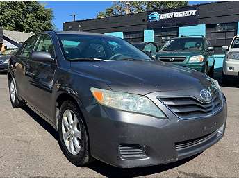 2011 Toyota Camry LE 