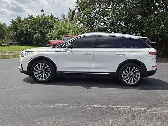 2023 Lincoln Corsair Reserve 