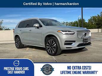 2024 Volvo XC90 T8 Plus 