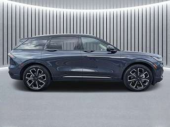 2024 Lincoln Nautilus Reserve 