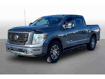 2020 Nissan Titan SV 