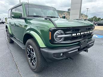 2022 Ford Bronco Outer Banks 