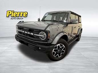 2022 Ford Bronco Outer Banks 