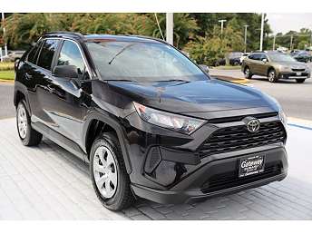 2019 Toyota RAV4 LE 