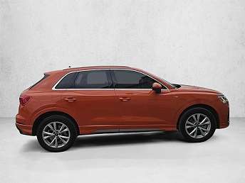 2022 Audi Q3 Premium Plus 