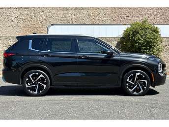 Silver Mitsubishi Outlander SUV 2022