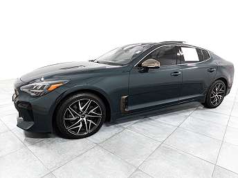 Green Kia Stinger Sedan 2022