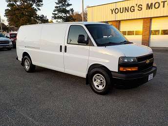 2020 Chevrolet Express 3500 
