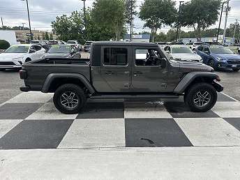 2024 Jeep Gladiator Mojave 