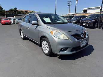 Gray Nissan Versa SL 2013