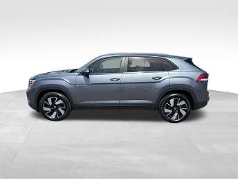 2025 Volkswagen Atlas SE 