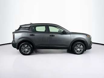 2025 Nissan Kicks S 