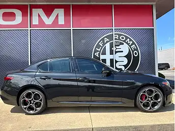 2022 Alfa Romeo Giulia Ti Veloce