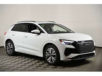 2025 Audi Q4 e-tron Premium Plus 