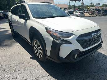 2023 Subaru Outback Premium 