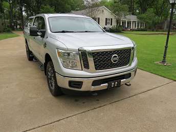 2017 Nissan Titan XD SV 