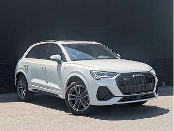 2025 Audi Q3 Premium 