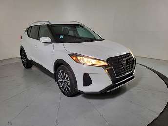 2022 Nissan Kicks SV 