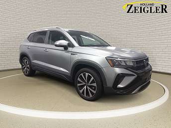 2023 Volkswagen Taos SE 