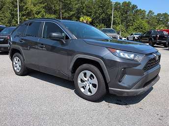 2021 Toyota RAV4 LE 