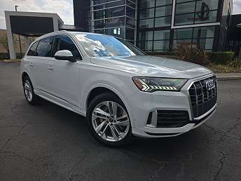 2023 Audi Q7 Premium 