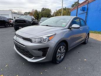 2023 Kia Rio S 
