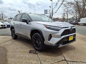 2024 Toyota RAV4 XSE 