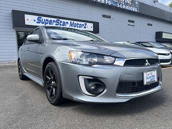 Gray Mitsubishi Lancer Sedan 2017
