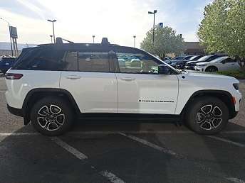2022 Jeep Grand Cherokee Trailhawk 4xe 