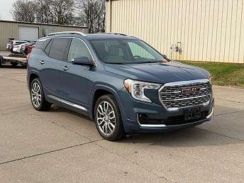 2024 GMC Terrain Denali 
