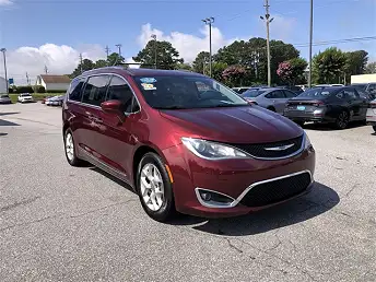 2019 Chrysler Pacifica Touring-L
