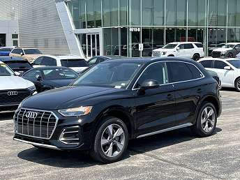 2024 Audi Q5 Premium Plus 
