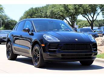 Black Porsche Macan SUV 2020