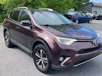2016 Toyota RAV4 XLE 