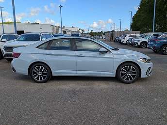 2026 Volkswagen Jetta SE 