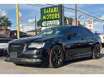 2018 Chrysler 300 S 