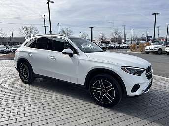 2026 Mercedes-Benz GLC 300 
