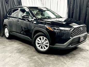 2022 Toyota Corolla Cross LE 