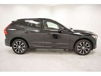 2023 Volvo XC60 B5 Plus 