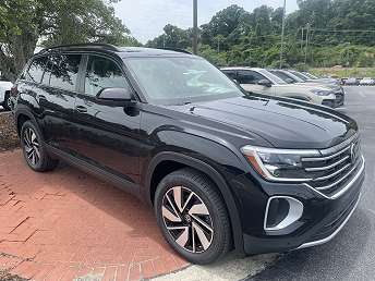 2026 Volkswagen Atlas SE 